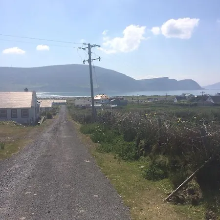 12 Trawmore Cottages * Keel (Mayo)